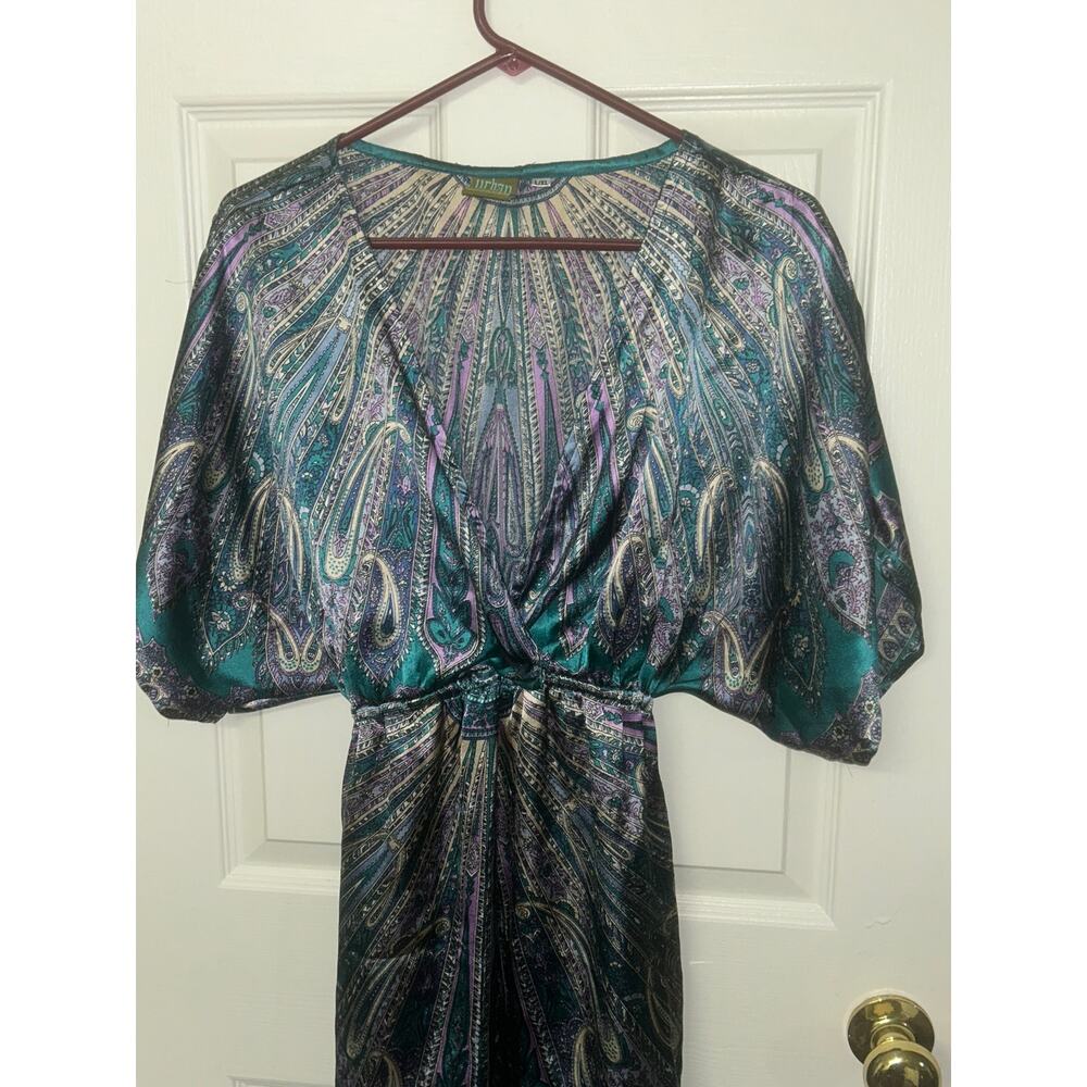 EARTHBOUND Urban Nomad women paisley top size L/XL